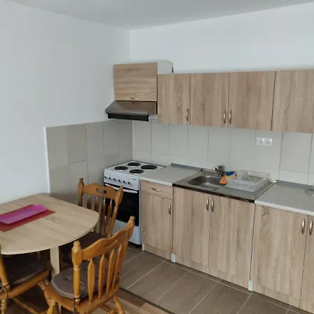 Apartman Sesic *