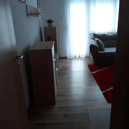 Apartman Sesic 公寓